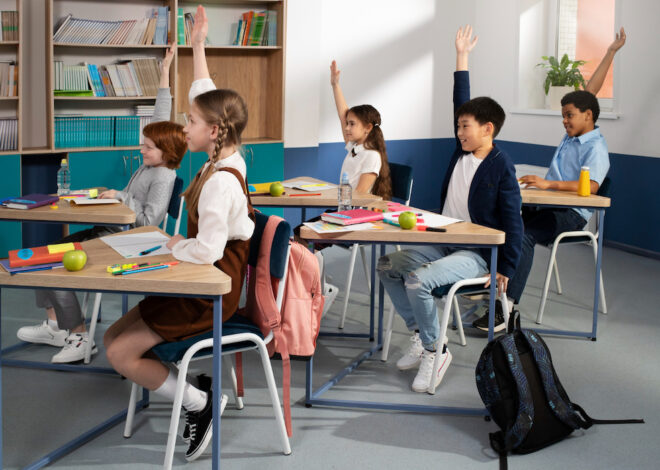 Mommies Daily – Biaya Masuk SMP di Jawa Tengah Tahun Ajaran 2026/2027