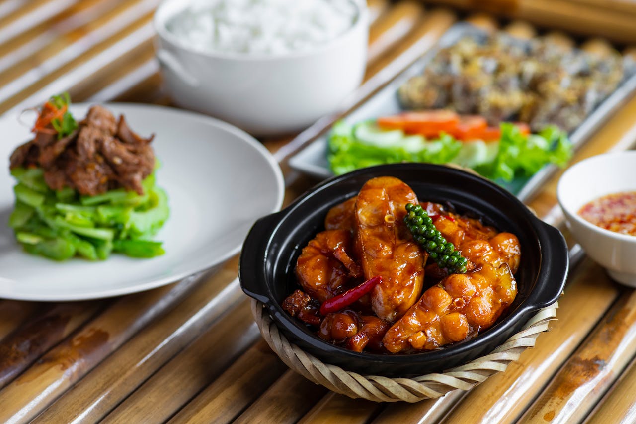 Mommies Daily – 12 Resto Halal dan Enak di PIK, Surga Kuliner Wajib Coba untuk Keluarga